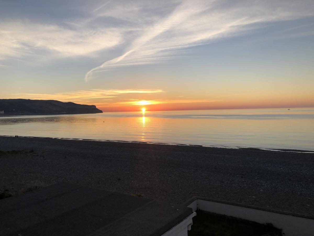 Superb Cintra Beachside Apartments Llandudno Buitenkant foto